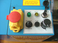 TABLERO DE CONTROL DEL TORNO DE BANCO